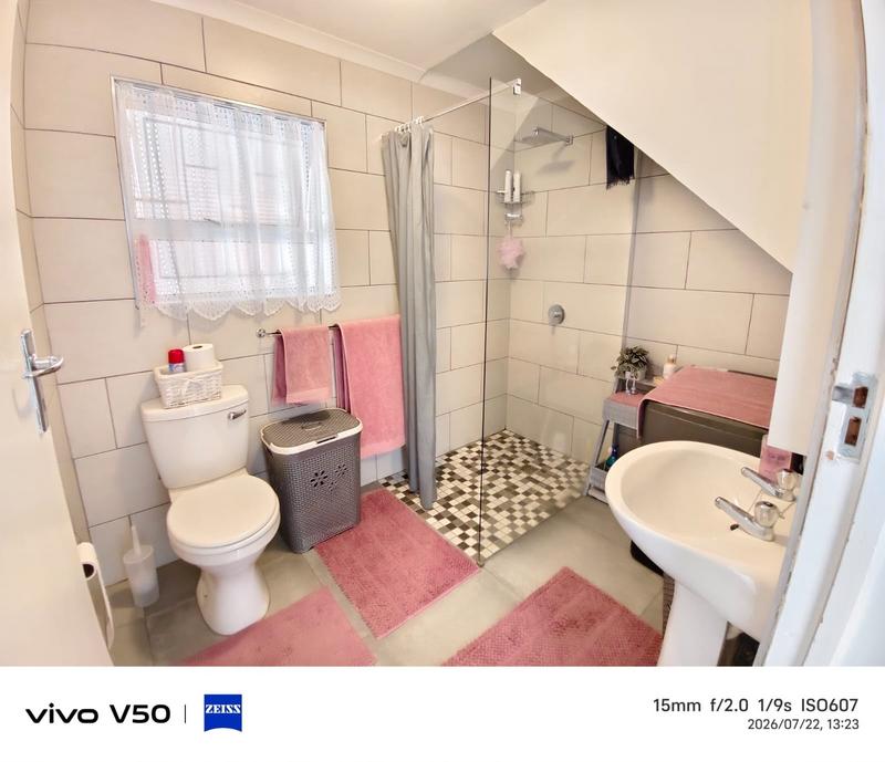 2 Bedroom Property for Sale in Hartenbos Western Cape